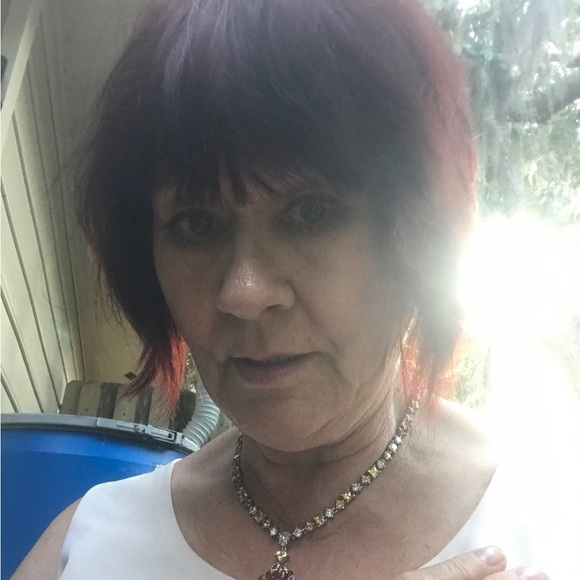 Meet your Posher, Mila - Picture 14 of 15